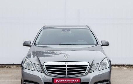 Mercedes-Benz E-Класс, 2012 год, 1 999 000 рублей, 3 фотография