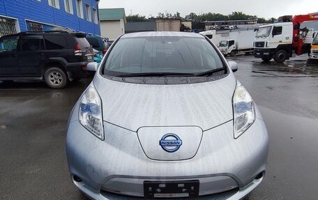 Nissan Leaf I, 2014 год, 700 000 рублей, 2 фотография