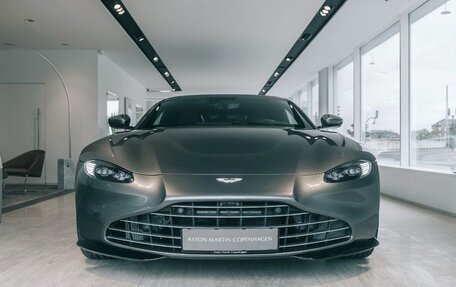 Aston Martin V8 Vantage IV, 2023 год, 25 900 000 рублей, 2 фотография