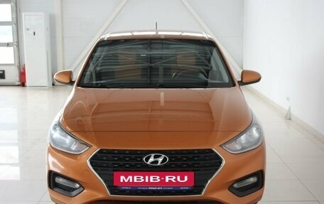 Hyundai Solaris II рестайлинг, 2017 год, 1 400 000 рублей, 2 фотография