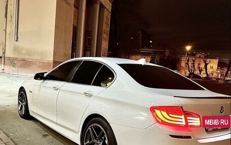 BMW 5 серия, 2012 год, 2 750 000 рублей, 3 фотография