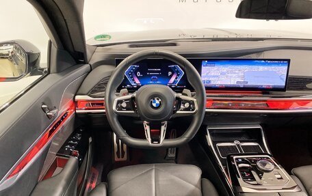 BMW 7 серия, 2023 год, 13 600 000 рублей, 8 фотография