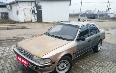 Toyota Carina, 1989 год, 220 000 рублей, 2 фотография