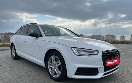 Audi A4, 2019 год, 2 650 000 рублей, 6 фотография