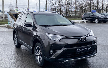 Toyota RAV4, 2019 год, 2 999 000 рублей, 3 фотография