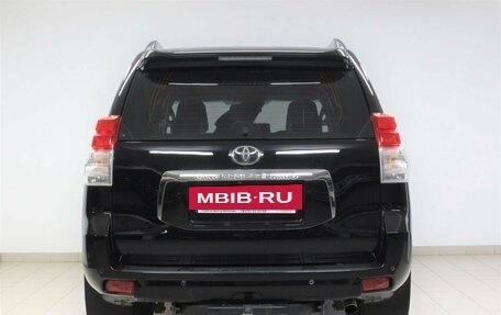 Toyota Land Cruiser Prado 150 рестайлинг 2, 2012 год, 3 035 000 рублей, 6 фотография