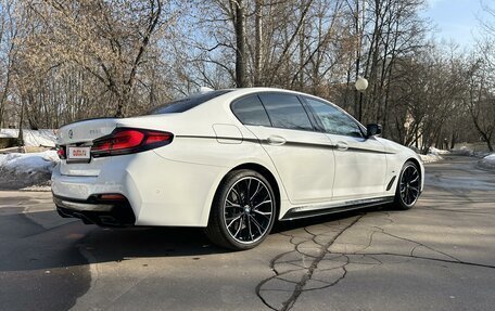 BMW 5 серия, 2021 год, 6 900 000 рублей, 6 фотография