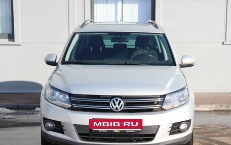 Volkswagen Tiguan I, 2015 год, 1 699 000 рублей, 2 фотография