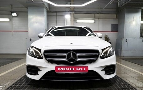Mercedes-Benz E-Класс, 2019 год, 3 895 000 рублей, 3 фотография