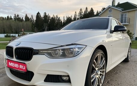 BMW 3 серия, 2018 год, 2 650 000 рублей, 2 фотография