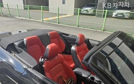 Ford Mustang VI рестайлинг, 2020 год, 2 800 000 рублей, 3 фотография