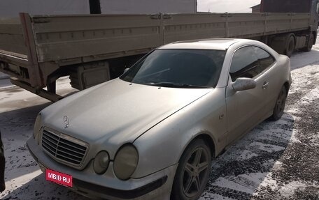 Mercedes-Benz CLK-Класс, 1998 год, 500 000 рублей, 2 фотография