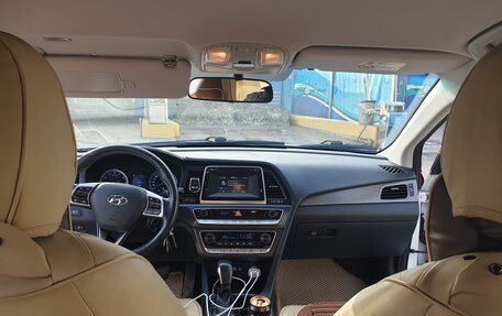 Hyundai Sonata VII, 2019 год, 1 800 000 рублей, 3 фотография
