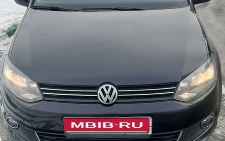 Volkswagen Polo VI (EU Market), 2011 год, 780 000 рублей, 3 фотография