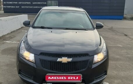 Chevrolet Cruze II, 2012 год, 830 000 рублей, 2 фотография
