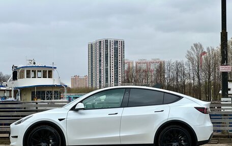 Tesla Model Y I, 2023 год, 6 529 000 рублей, 2 фотография