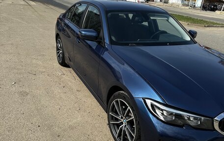 BMW 3 серия, 2021 год, 3 200 000 рублей, 2 фотография
