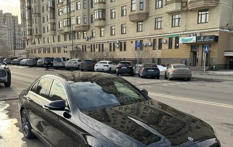 Mercedes-Benz E-Класс, 2021 год, 6 500 000 рублей, 2 фотография