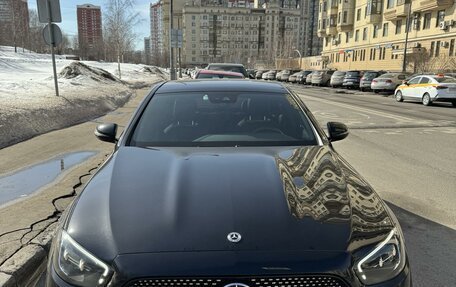 Mercedes-Benz E-Класс, 2021 год, 6 500 000 рублей, 3 фотография