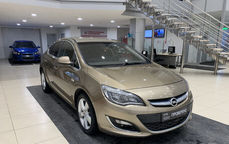 Opel Astra J, 2012 год, 989 000 рублей, 3 фотография