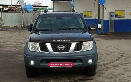 Nissan Pathfinder, 2007 год, 800 000 рублей, 2 фотография