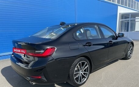 BMW 3 серия, 2019 год, 3 350 000 рублей, 7 фотография