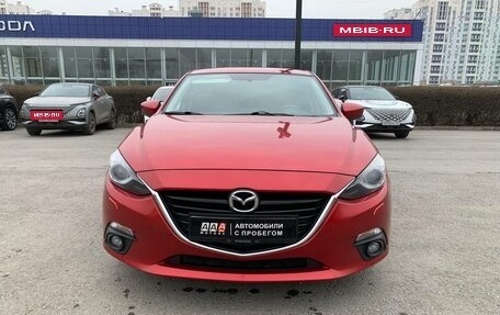 Mazda 3, 2015 год, 1 800 000 рублей, 2 фотография