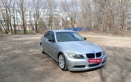 BMW 3 серия, 2006 год, 850 000 рублей, 2 фотография