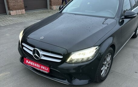 Mercedes-Benz C-Класс, 2018 год, 2 850 000 рублей, 2 фотография