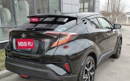 Toyota C-HR I рестайлинг, 2018 год, 2 150 000 рублей, 8 фотография