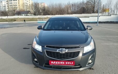 Chevrolet Cruze II, 2013 год, 850 000 рублей, 2 фотография
