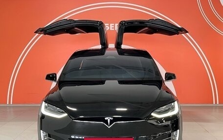 Tesla Model X I, 2018 год, 5 270 000 рублей, 2 фотография