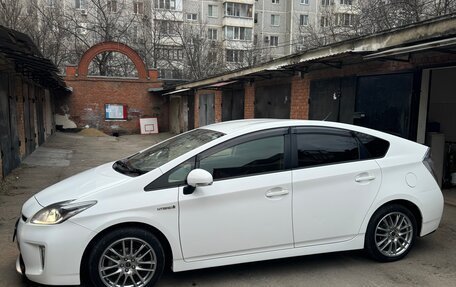 Toyota Prius, 2012 год, 1 399 000 рублей, 4 фотография