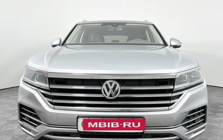 Volkswagen Touareg III, 2018 год, 4 169 000 рублей, 2 фотография