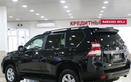 Toyota Land Cruiser Prado 150 рестайлинг 2, 2014 год, 2 999 000 рублей, 4 фотография