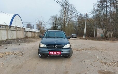 Mercedes-Benz M-Класс, 1998 год, 800 000 рублей, 6 фотография