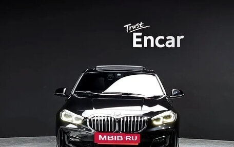 BMW 1 серия, 2021 год, 3 010 000 рублей, 2 фотография
