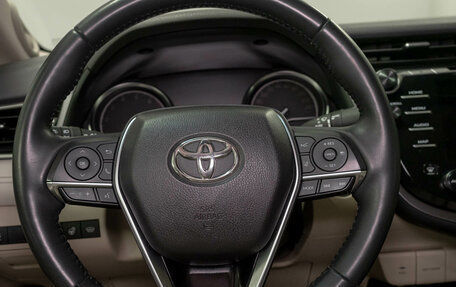 Toyota Camry, 2020 год, 3 600 000 рублей, 8 фотография