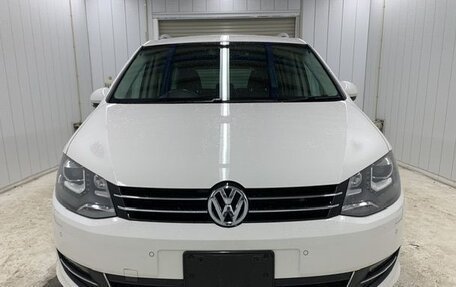 Volkswagen Sharan II, 2015 год, 1 050 000 рублей, 5 фотография