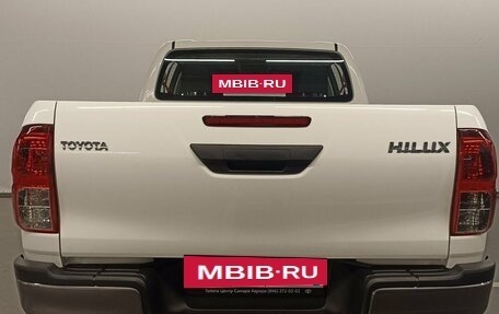 Toyota Hilux VIII, 2023 год, 5 806 100 рублей, 3 фотография