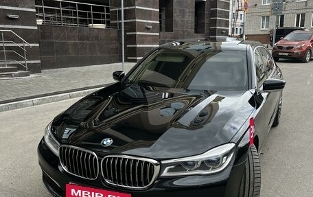 BMW 7 серия, 2015 год, 4 900 000 рублей, 3 фотография