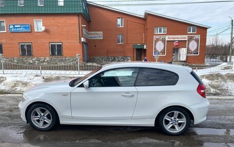 BMW 1 серия, 2011 год, 980 000 рублей, 4 фотография