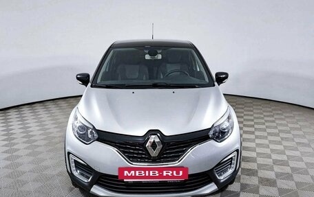 Renault Kaptur I рестайлинг, 2017 год, 2 220 000 рублей, 2 фотография