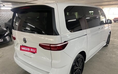 Volkswagen Multivan, 2022 год, 7 450 000 рублей, 5 фотография
