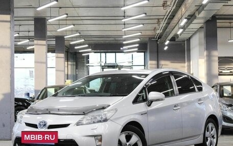 Toyota Prius, 2012 год, 1 539 000 рублей, 3 фотография