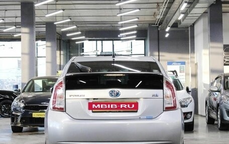 Toyota Prius, 2012 год, 1 539 000 рублей, 5 фотография