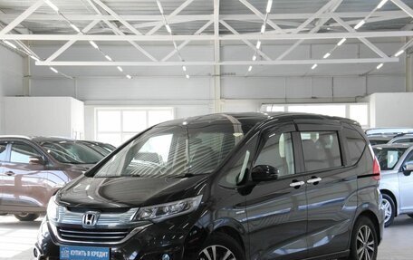 Honda Freed II, 2017 год, 1 779 000 рублей, 3 фотография