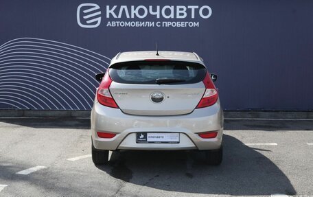 Hyundai Solaris II рестайлинг, 2012 год, 750 000 рублей, 4 фотография