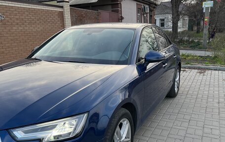 Audi A4, 2017 год, 2 900 000 рублей, 2 фотография
