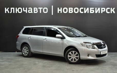Toyota Corolla, 2011 год, 999 999 рублей, 3 фотография